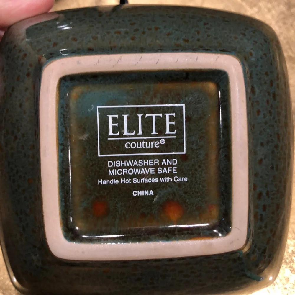 ELITE COUTURE Pair of Square Bowls‎ Green Speckle Glaze with Brown Interior